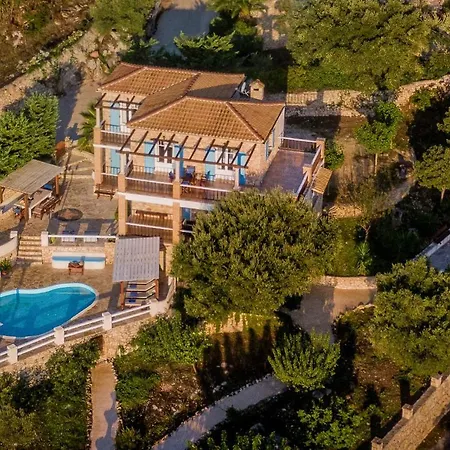 Villa Ionian *
