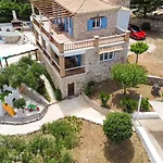 Villa Ionian *